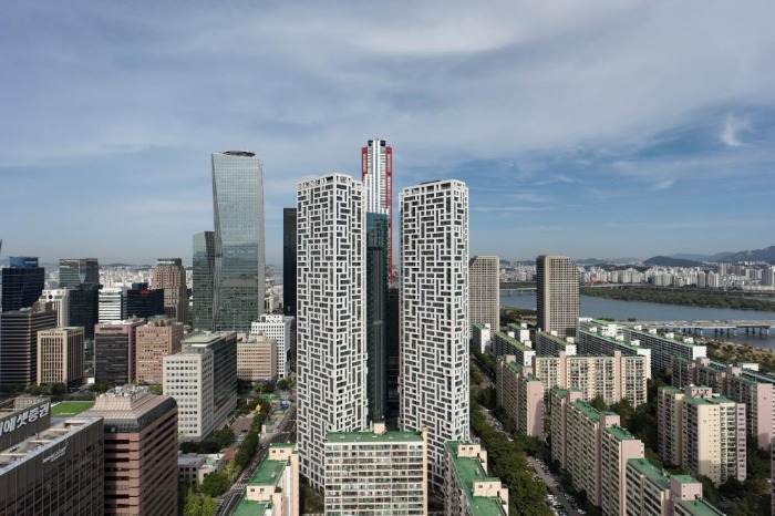 Brighten Yeouido, a residential and office building, is near Parc.1