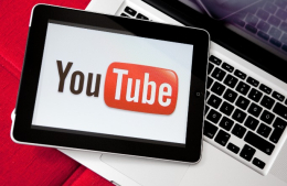 S.Koreans watch YouTube over 40 hours a month