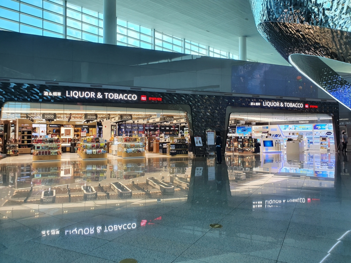 Lotte's　duty-free　shop　at　Incheon　International　Airport　Terminal　2