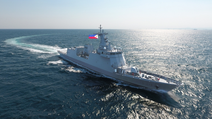 A　warship　made　by　Hyundai　Heavy　for　the　Philippine　Navy