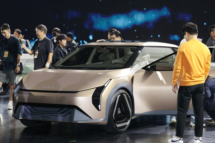 The　Kia　EV4　Concept　at　Kia　Day　2023　in　Korea