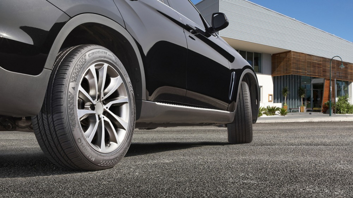 The Volkswagen Taos compact sport utility vehicle equipped with Kumho’s original equipment tires (File photo, Courtesy of Kumho Tire)