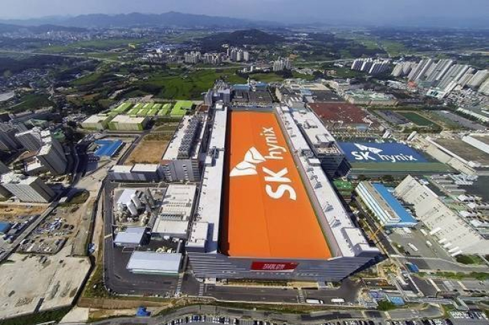 SK Hynix to spend $91 bn to build world's largest chip fab