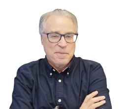 Nir　Barzilai,　M.D.