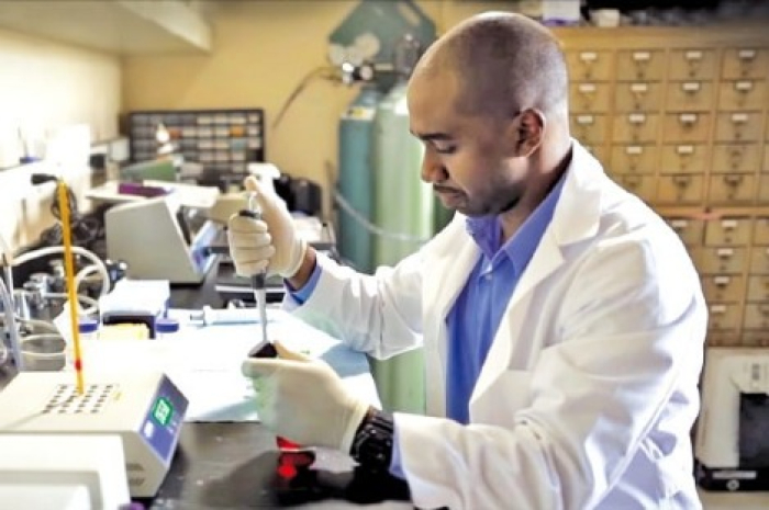 Albert　Einstein　College　of　Medicine　lab　(Courtesy　of　Albert　Einstein　College　of　Medicine)