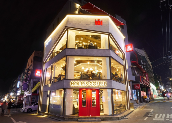 A Hollys Coffee outlet in Seoul