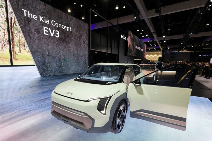 The Kia Concept EV3 unveiled at the LA Auto Show in November 2023 (Courtesy of Reuters/Yonhap)