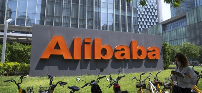 Alibaba　is　the　operator　of　AliExpress 