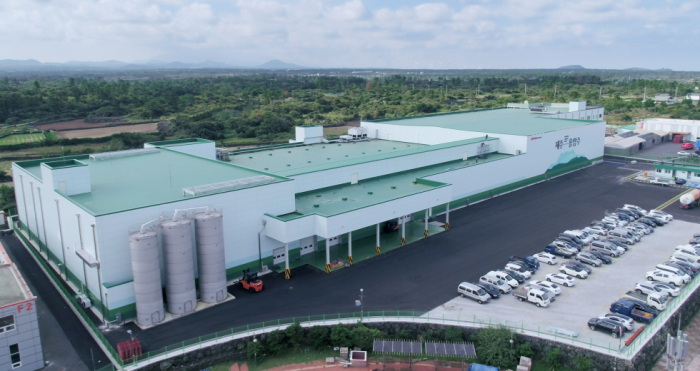 Orion's bottled water plant on Jeju Island (Courtesy of Orion)