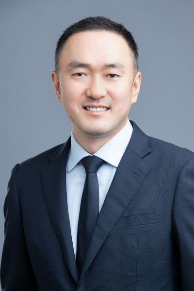 Min　Byung-chul,　or　Charles　Min,　Head　of　Affinity　Equity　Partners　in　Korea　(Captured　from　Affinity　website)