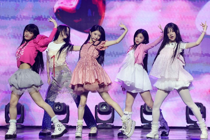 Belift Lab's new girl group ILLIT (Courtesy of News1 Korea)
