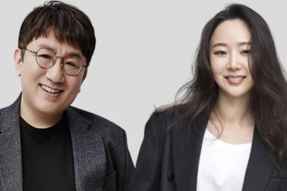 HYBE　founder　and　Chairman　Bang　Si-hyuk　(left),　Min　Hee-jin,　chief　of　NewJeans'　label　ADOR 