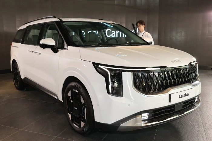 A hybrid model of Kia's Carnival (Courtesy of Yonhap)