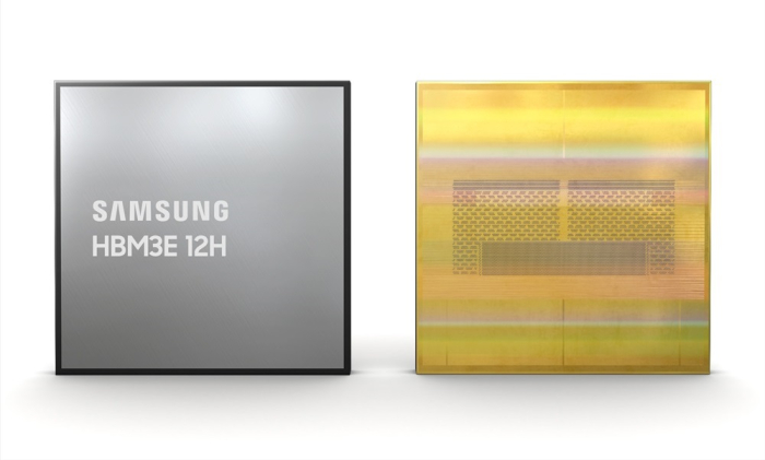 Samsung's　36-gigabyte　(GB)　12-layer　HBM3E　12H　chip
