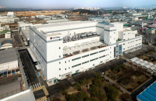 LG Chem exhibits bright outlook after first-quarter loss