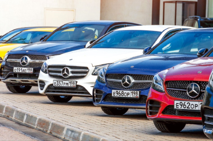 Mercedes-Benz　cars