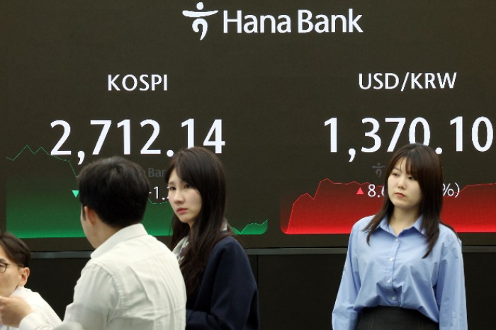 The Kospi index ended down 1.20% at 2,712.14 on May 9, 2024
