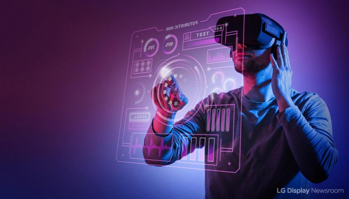 A　headset　using　LG　Display's　OLED　on　silicon　(OLEDoS)　technology