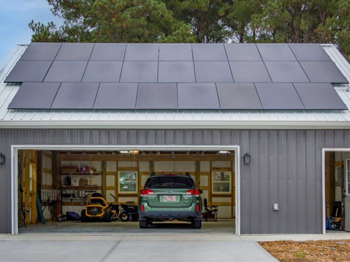 Hanwha Q Cells’ solar module installed in a garage in North Carolina, the US (Courtesy of Hanwha Q Cells)