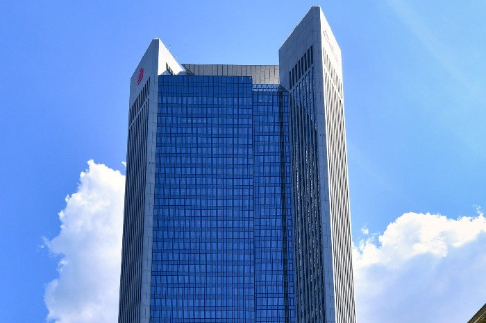 Trianon building in Frankfurt (Courtesy of Getty Images)