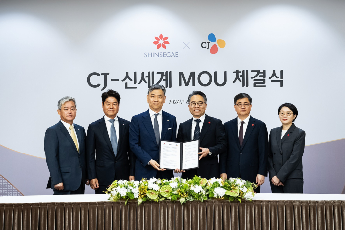 Shinsegae　Group　and　CJ　Group　signed　an　MOU　on　business　cooperation　on　June　5,　2024