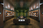 Shinsegae Dept. Store to sell luxury wines in Gangnam