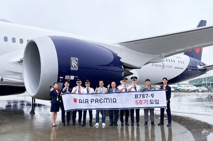 Air　Premia　has　a　fleet　of　five　Boeing　787-9　mid-sized　jets