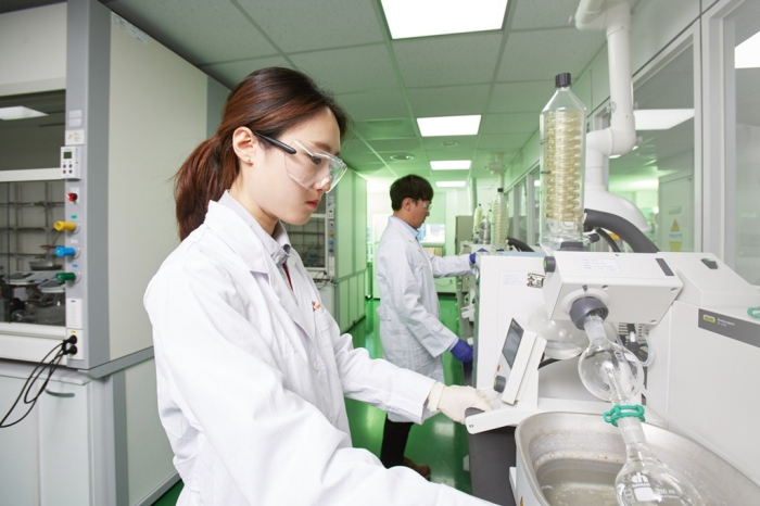 SK Biopharmaceuticals researchers at its headquarters in South Korea (File photo, courtesy of SK Biopharmaceuticals)
