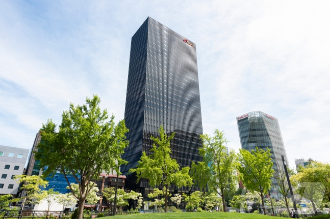 SK Networks to split off SpeedMate, trade division