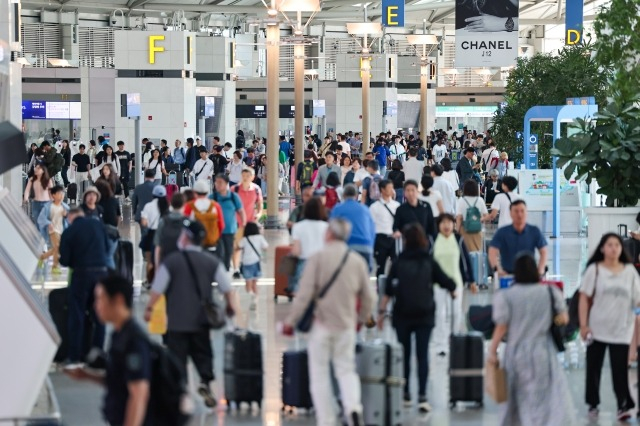 S.Korea sees foreign visitors 95% of pre-pandemic