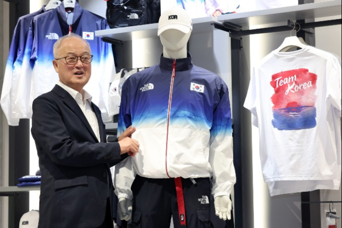 Sung　Ki-hak,　chairman　and　chief　executive　of　Youngone　Corp.