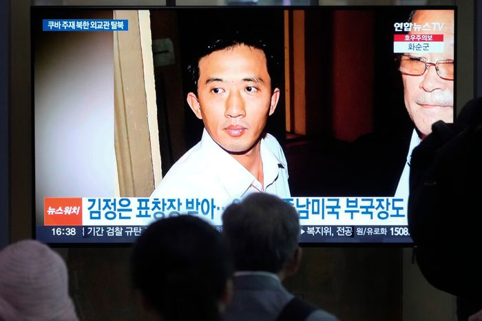 Ri said he had become disillusioned by North Korea’s political system. PHOTO: AHN YOUNG-JOON/ASSOCIATED PRESS