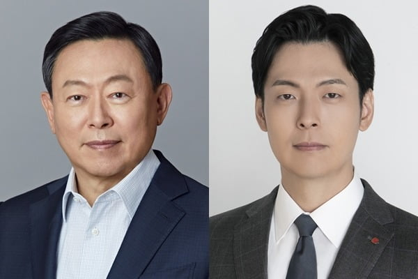 Lotte Group Chairman Shin Dong-bin (left) and his eldest son Shin Yoo-yeol