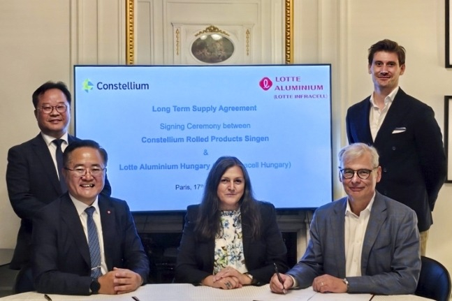 Lotte　Infracell,　Constellium　sign　anodic　film　supply　contract