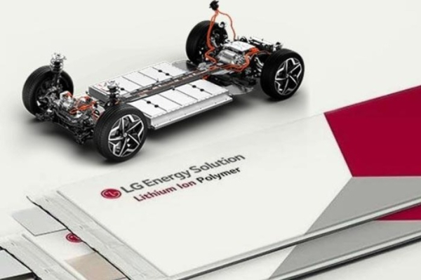 Samsung, LG go in different directions for all solid batteries