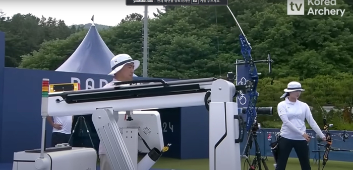 Korean　archers　practicing　for　the　2024　Summer　Olympics
