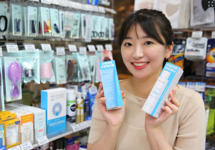 GS25 to challenge Daiso in low-cost cosmetics market