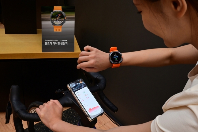 Samsung,　Trek　Bicycle　launch　Ultra　Riding　Challenge　