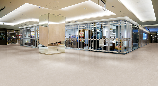 Floor　with　LVT　(Courtesy　of　Nox)