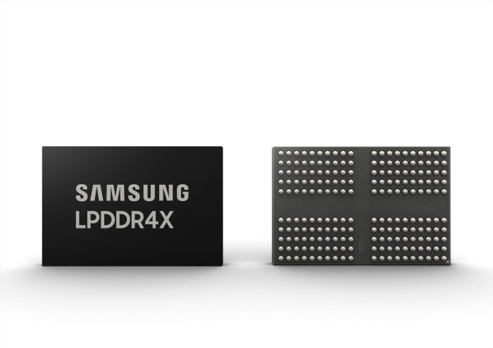 Samsung's LPDDR4X automotive chip