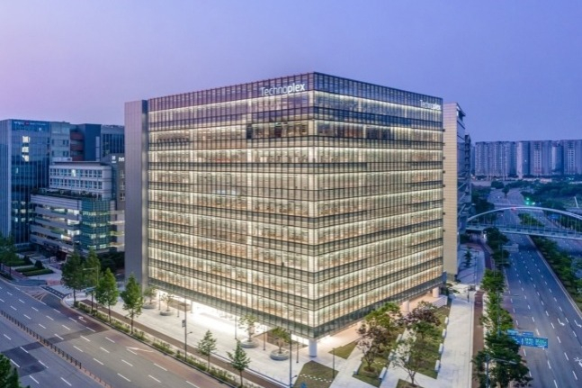 Hankook Tire to develop AI-based tire pattern generation models