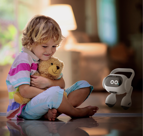 LG's　smart　home　AI　agent　(right),　a　small　two-wheeled　home　appliance　robot,　at　CES　2024