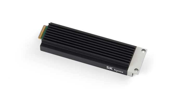 SK Hynix's PEB110 SSD