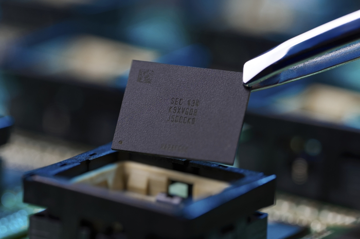 Samsung's QLC-based V9 NAND