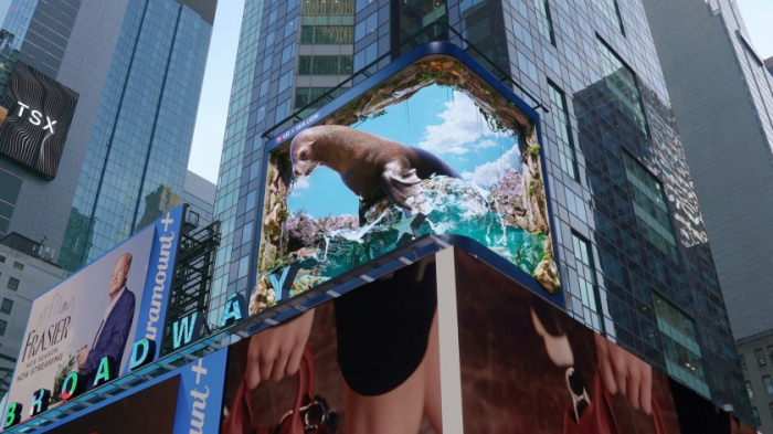 The　LG　Endangered　Species　Series　(Courtesy　of　LG　Electronics)