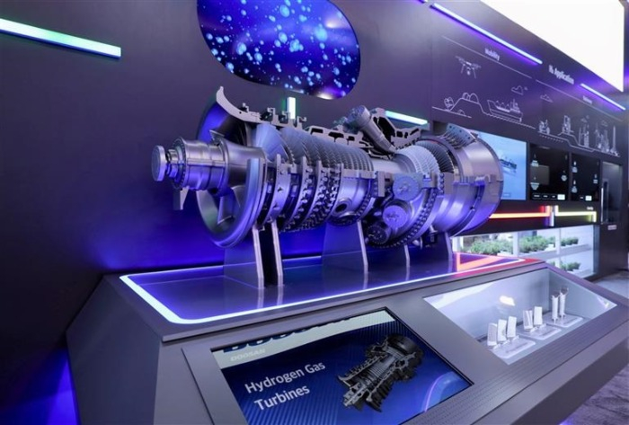 Doosan's　hydrogen　gas　turbine　prototype