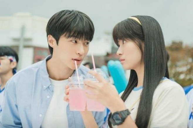 CJ　ENM　produced　the　hit　TV　series　Lovely　Runner　in　2024