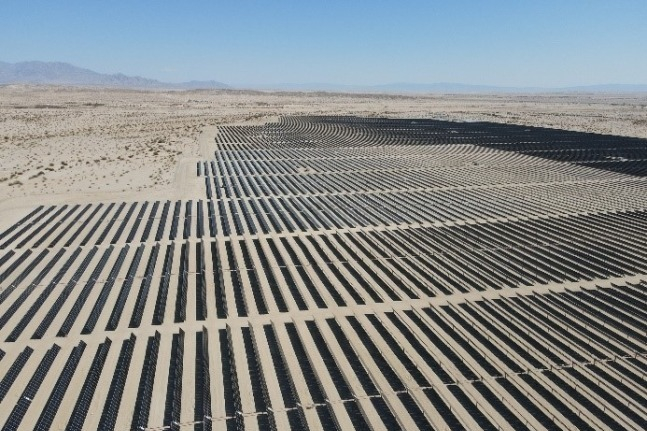 Hanwha　Q　Cells　sells　142　MW　solar　power　plant　in　Washington　