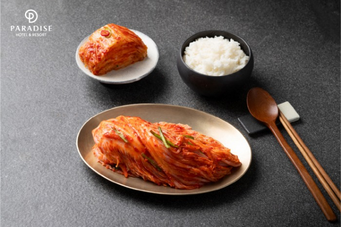 Paradise　Hotel　kimchi　(Courtesy　of　Paradise) 