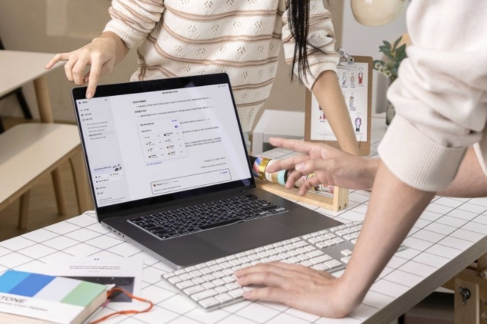SK　Telecom　launches　PC　version　of　A　Dot